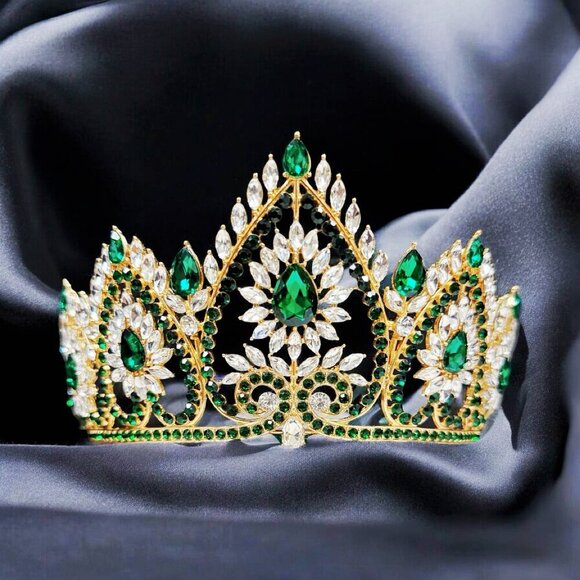 Victorian Gold Jewelry, Princess Crown, Goddess Jewelry, Green Crystal Tiara main image 7